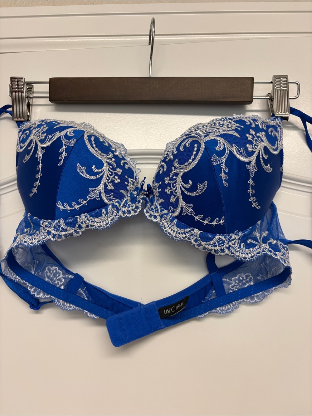 Lise Charmel Splendeur Soie Silk Contour Bra in Fidji Blue